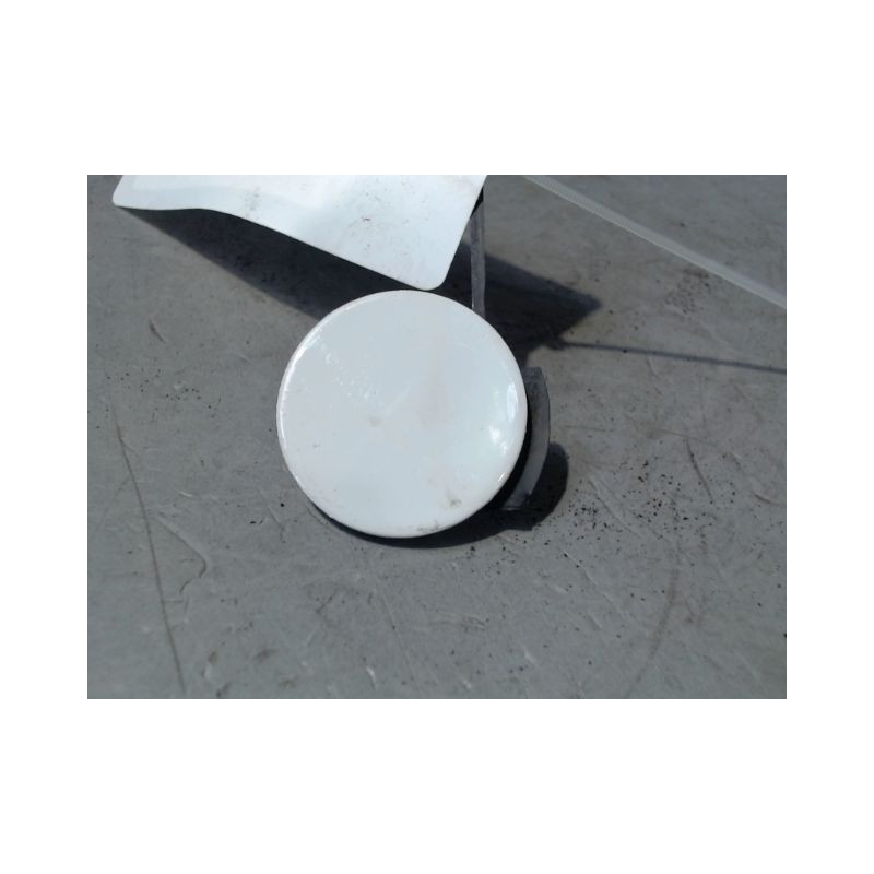 OBTURATEUR COUVRE CROCHET DE BOUCLIER AR OPEL CORSA