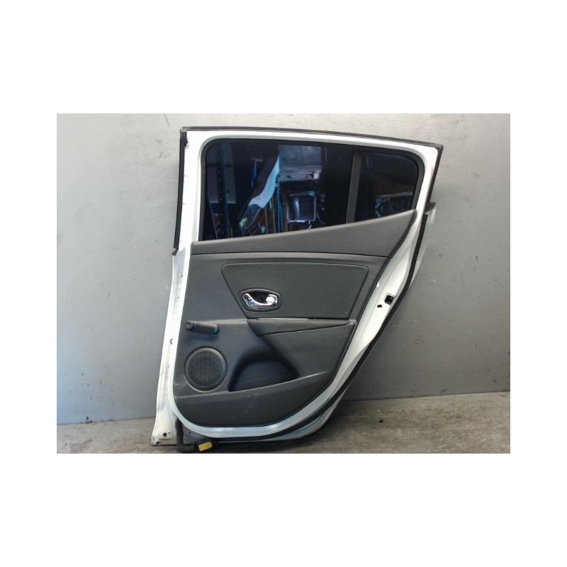 PORTE ARRIERE DROIT RENAULT MEGANE