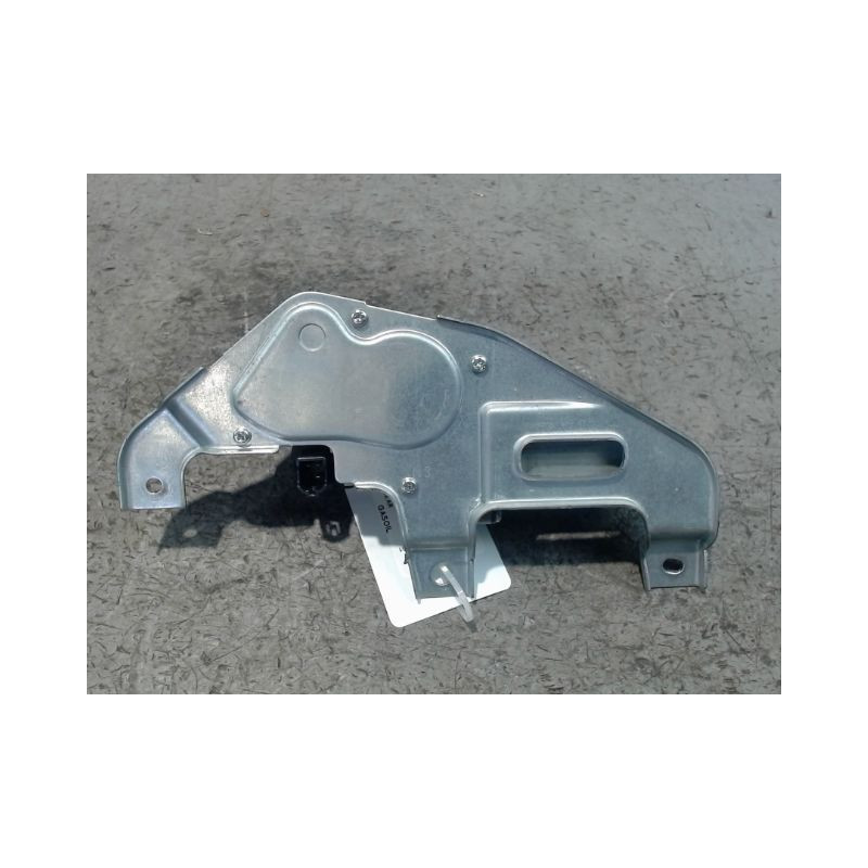 MOTEUR ESSUIE-GLACE ARRIERE SUZUKI SWIFT
