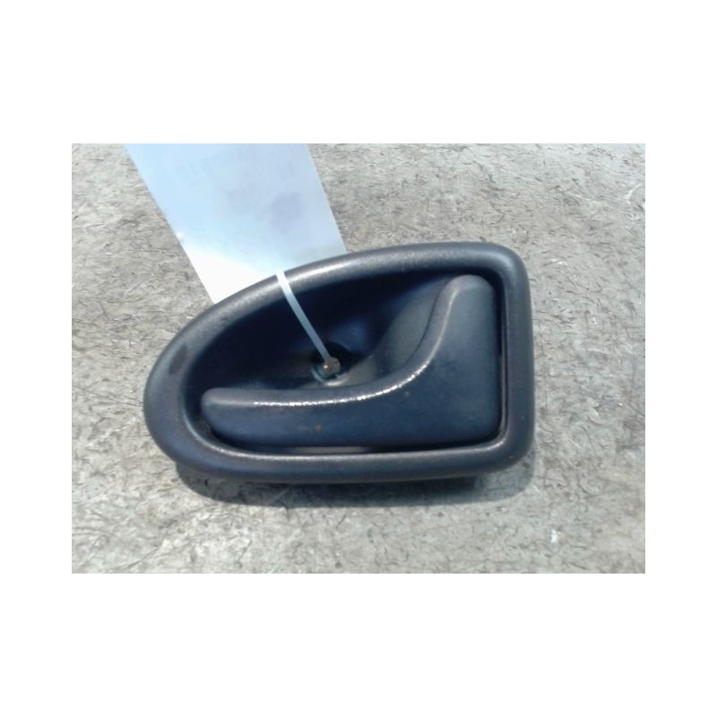 POIGNEE INTERIEURE PORTE AVANT DROIT RENAULT MEGANE  I CLASSIC PH2 99-02