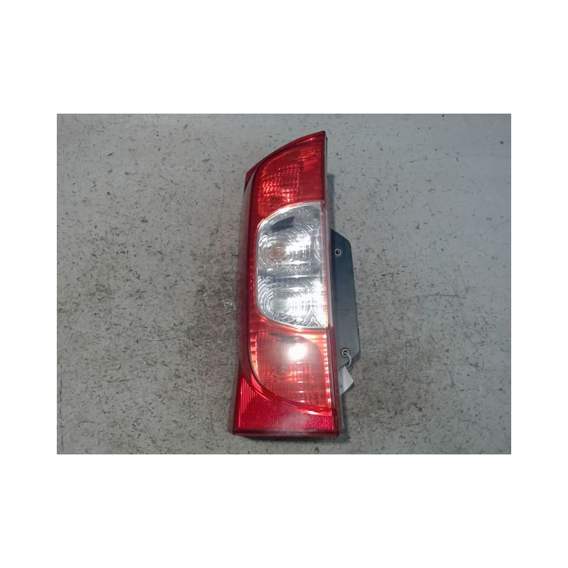 FEU ARRIERE GAUCHE  PEUGEOT BIPPER FOURGON 4P