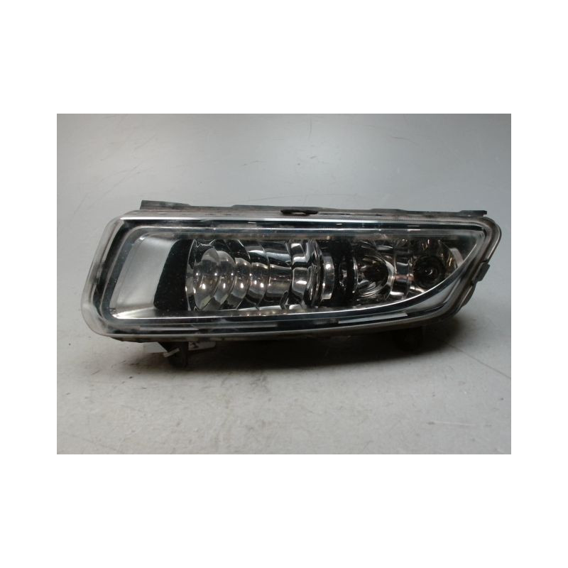 PHARE ANTIBROUILLARD AVANT GAUCHE VOLKSWAGEN POLO 2009-