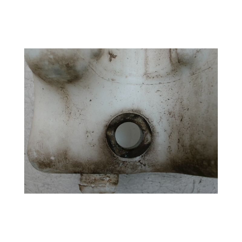RESERVOIR LAVE-GLACE AVANT RENAULT CLIO III 2009-