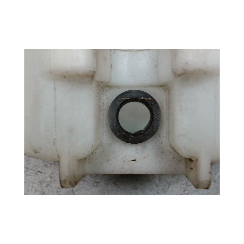 RESERVOIR LAVE-GLACE AVANT TOYOTA YARIS 2003-