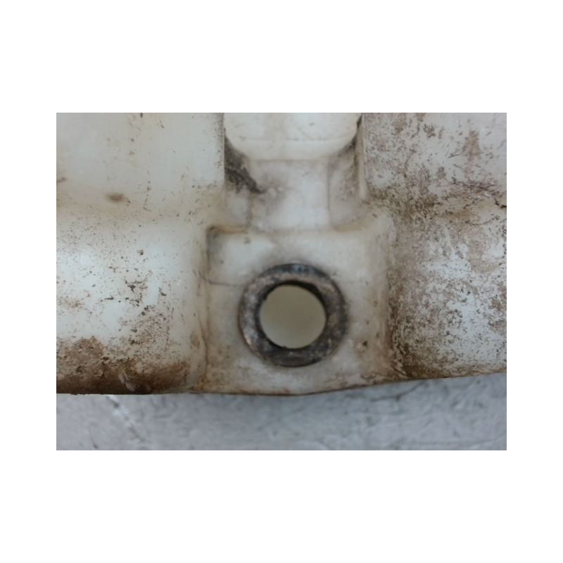 RESERVOIR LAVE-GLACE AVANT PEUGEOT 306 97-2001