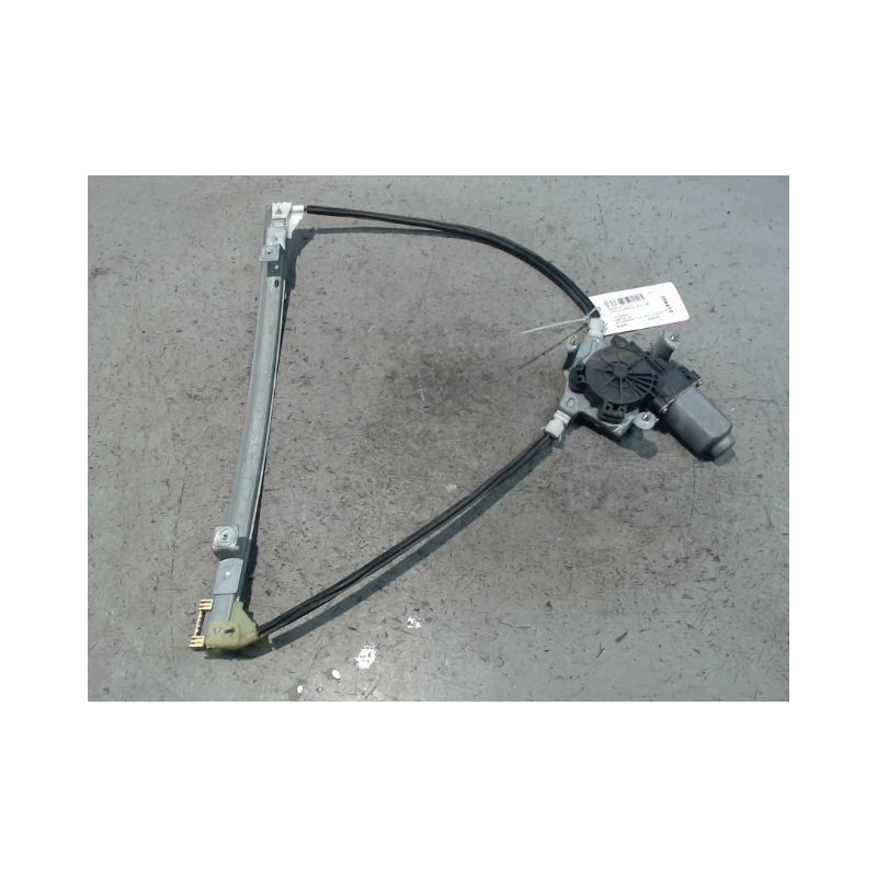 MECANISME+MOTEUR LEVE-GLACE AVANT DROIT RENAULT CLIO II CAMPUS 06-