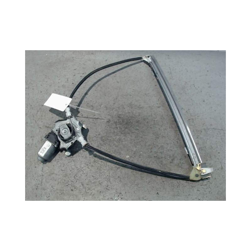 MECANISME+MOTEUR LEVE-GLACE AVANT DROIT RENAULT CLIO II CAMPUS 06-