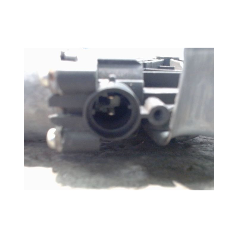 MECANISME+MOTEUR LEVE-GLACE AVANT DROIT RENAULT CLIO II CAMPUS 06-