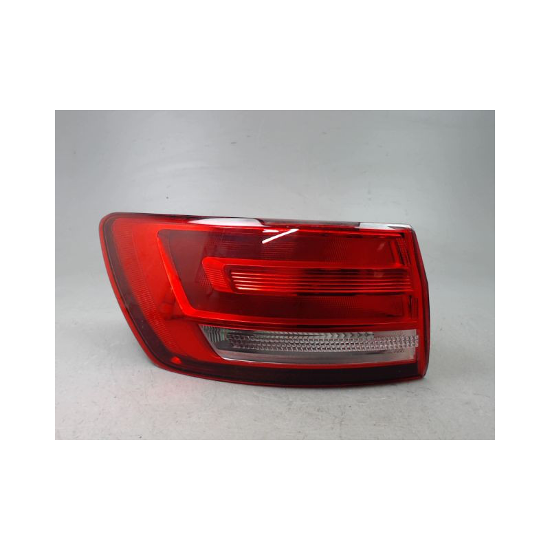 FEU ARRIERE GAUCHE  AUDI A4