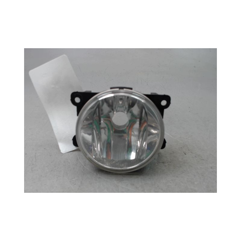 PHARE ANTIBROUILLARD AVANT GAUCHE PEUGEOT 208 2012-...