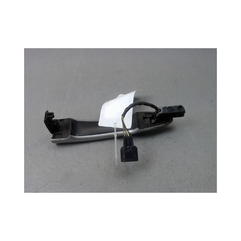 POIGNEE EXTERIEURE PORTE AVANT GAUCHE NISSAN QASHQAI BREAK II Phase 1 2014-...