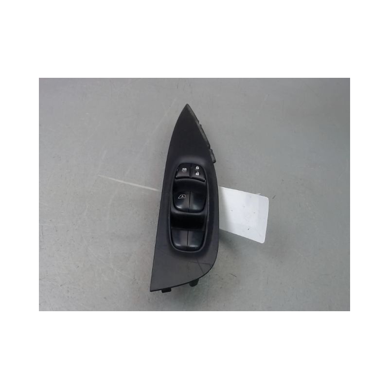 COMMANDE LEVE-GLACE PORTE AVG NISSAN QASHQAI BREAK II Phase 1 2014-...