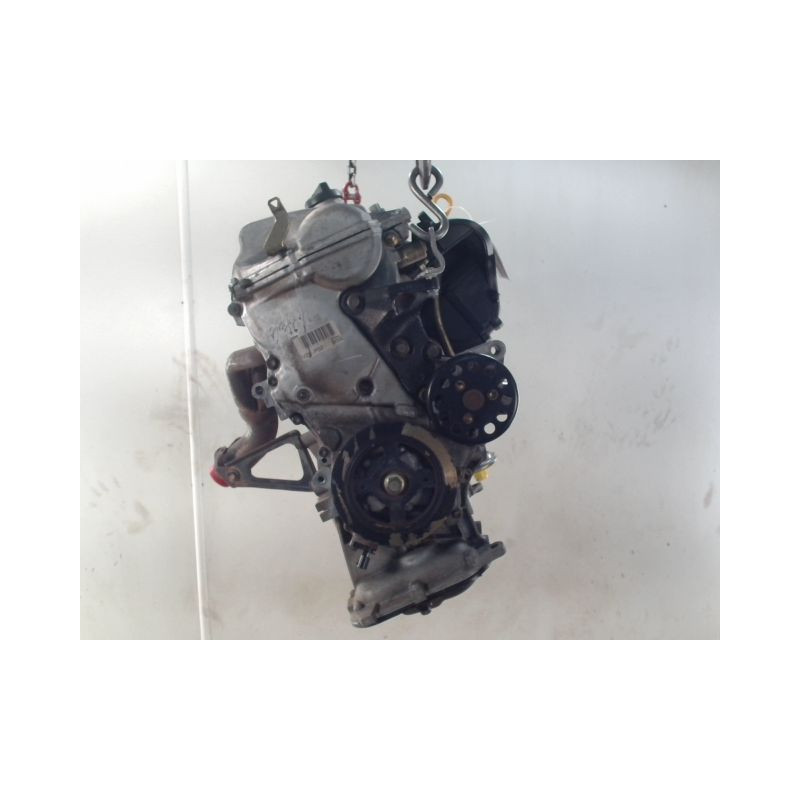 MOTEUR ESSENCE TOYOTA YARIS 1.3 