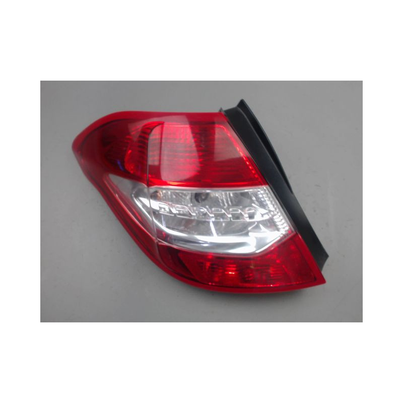 FEU ARRIERE GAUCHE  CITROEN C4