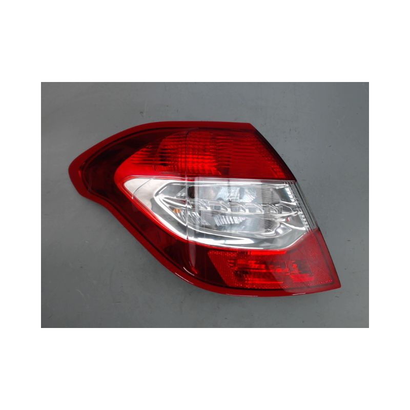 FEU ARRIERE GAUCHE  CITROEN C4