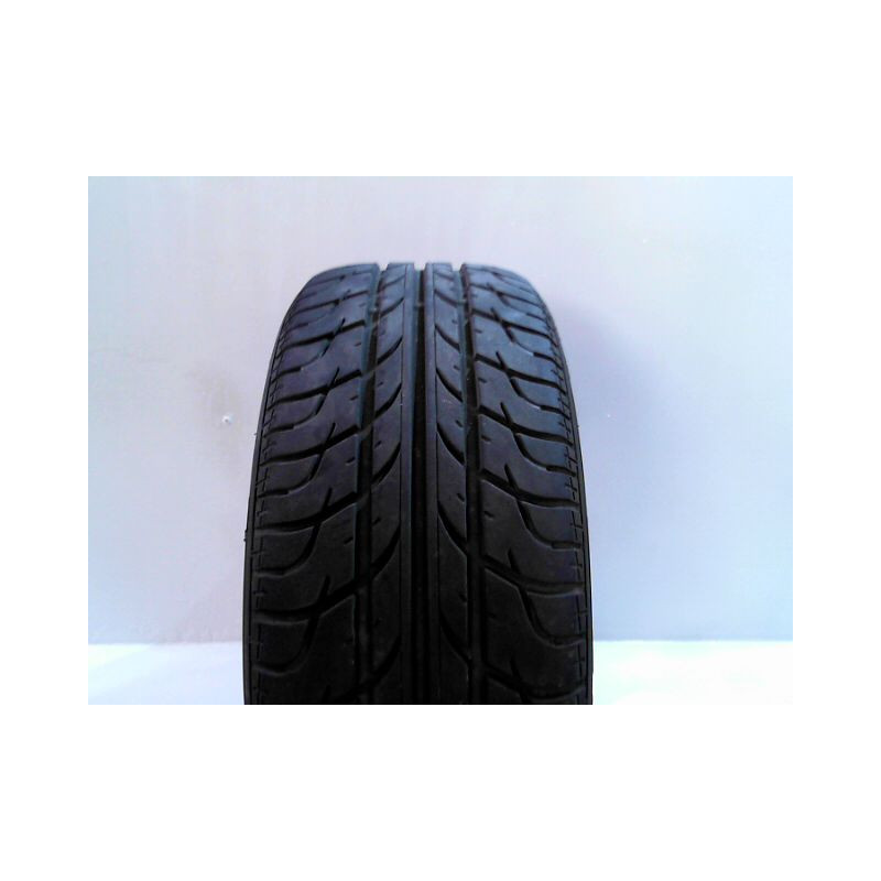 Pneu SEBRING 401 195 50 15 82 V