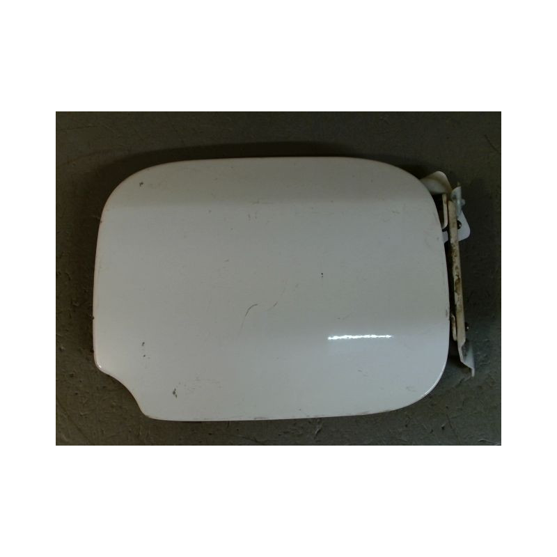 VOLET DE TRAPPE CARBURANT DACIA SANDERO