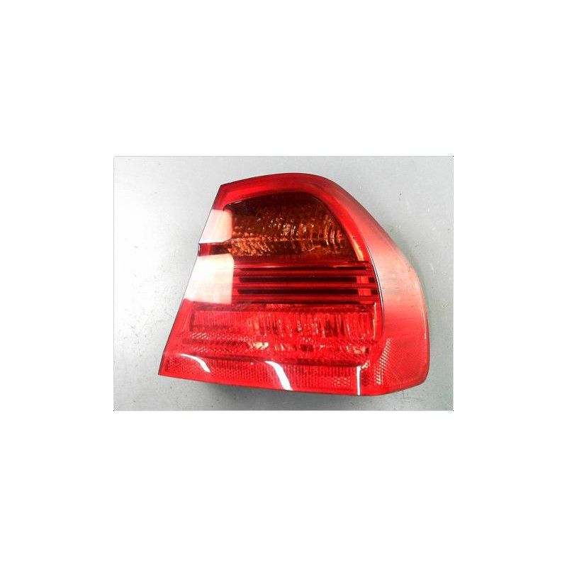 FEU ARRIERE DROIT BMW SERIE 3 (E90) 05-08