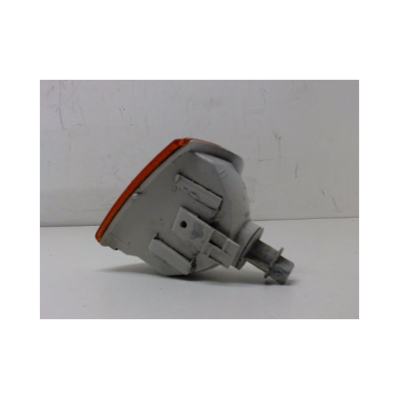 CLIGNOTANT DROIT VOLKSWAGEN POLO