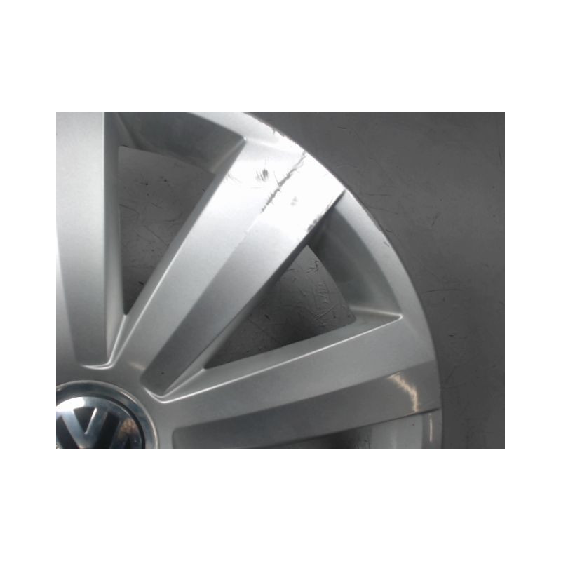 ENJOLIVEUR DE ROUE VOLKSWAGEN PASSAT 2010-