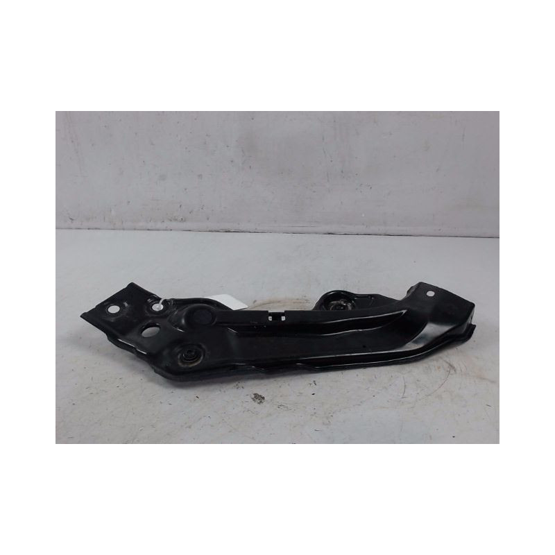 TOLE PORTE PHARE DROIT VOLKSWAGEN POLO 2009-