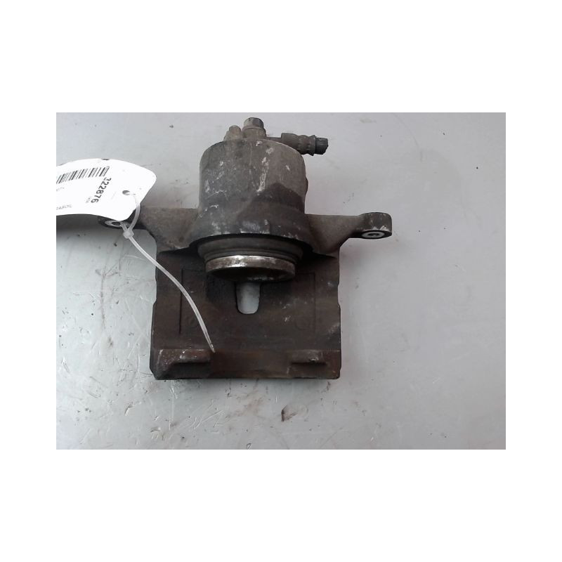 ETRIER DE FREIN AVANT DROIT KIA CEE´D 2007-