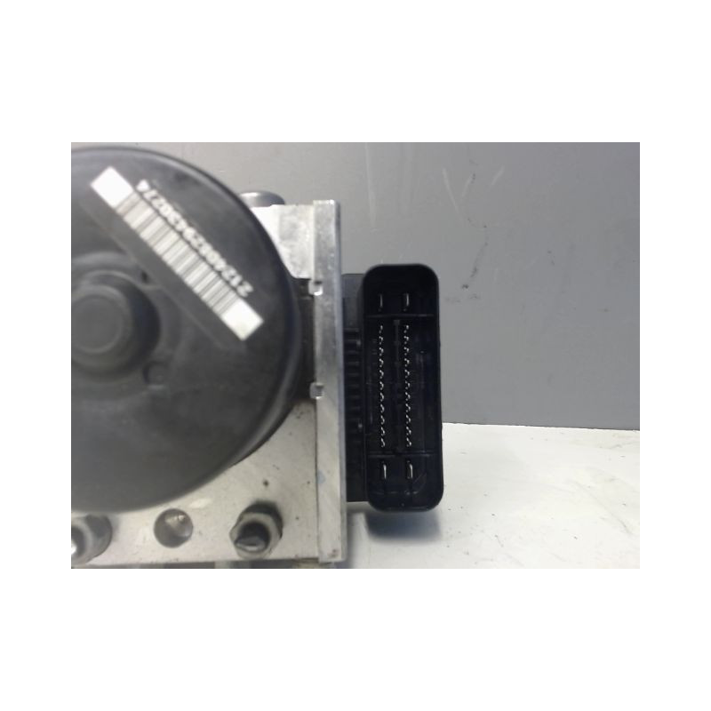 UNITE HYDRAULIQUE ABS FORD FOCUS