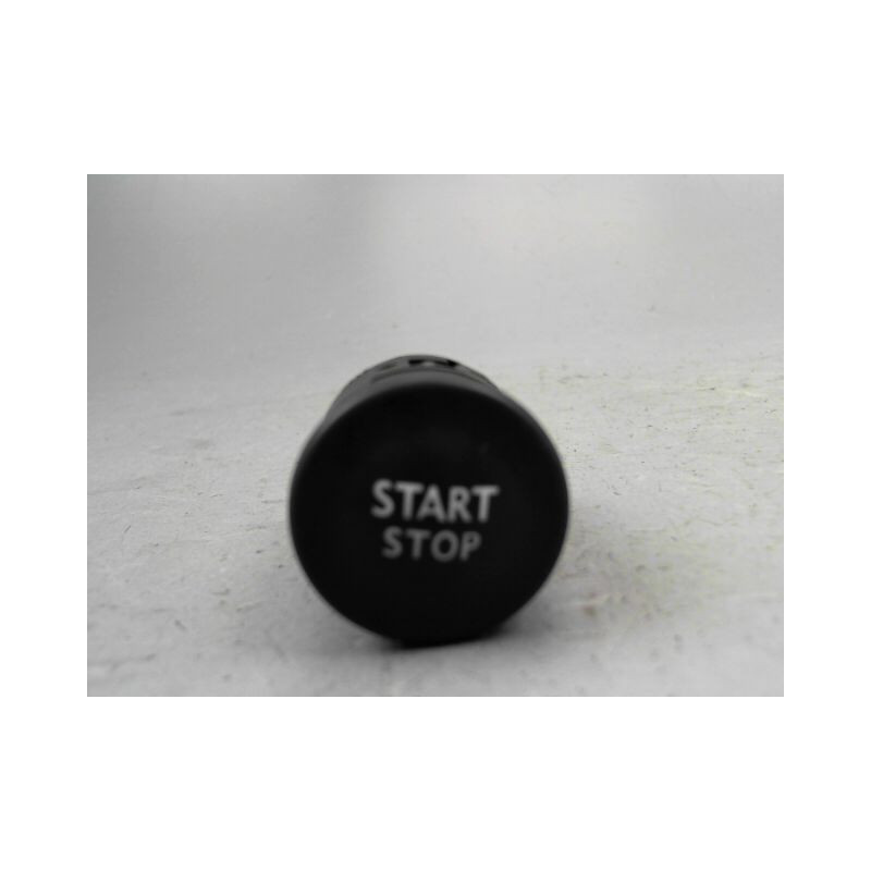 BOUTON DE DEMARRAGE RENAULT CLIO