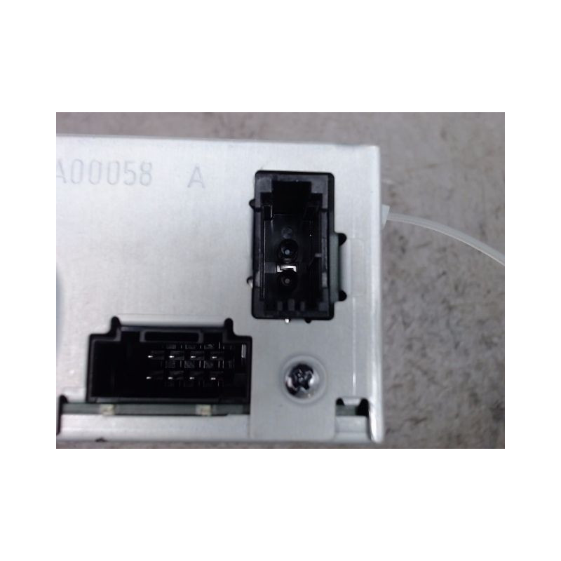 CHARGEUR CD AUDI Q7