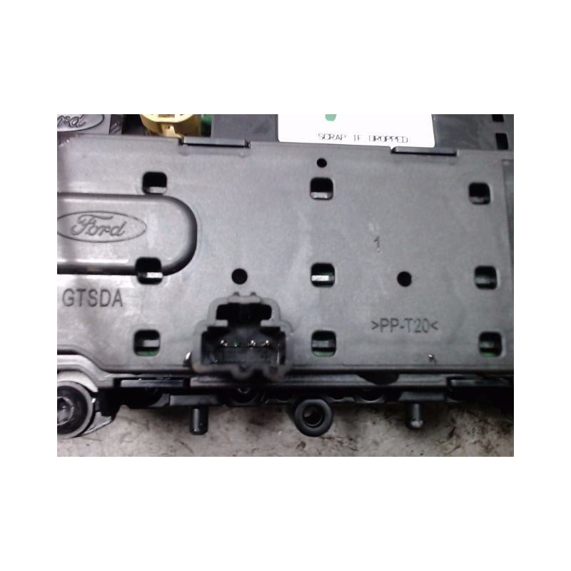 ECRAN GPS FORD FIESTA