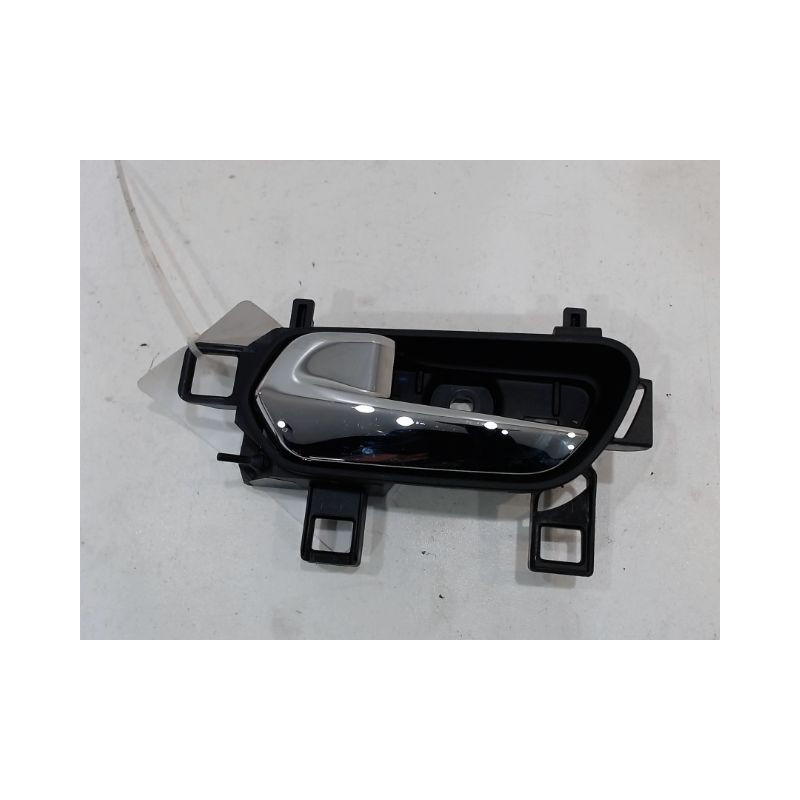 POIGNEE INTERIEURE PORTE AVANT GAUCHE NISSAN MICRA