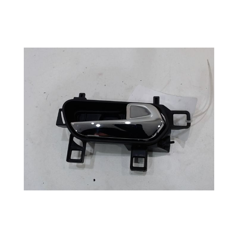 POIGNEE INTERIEURE PORTE ARRIERE DROIT NISSAN MICRA