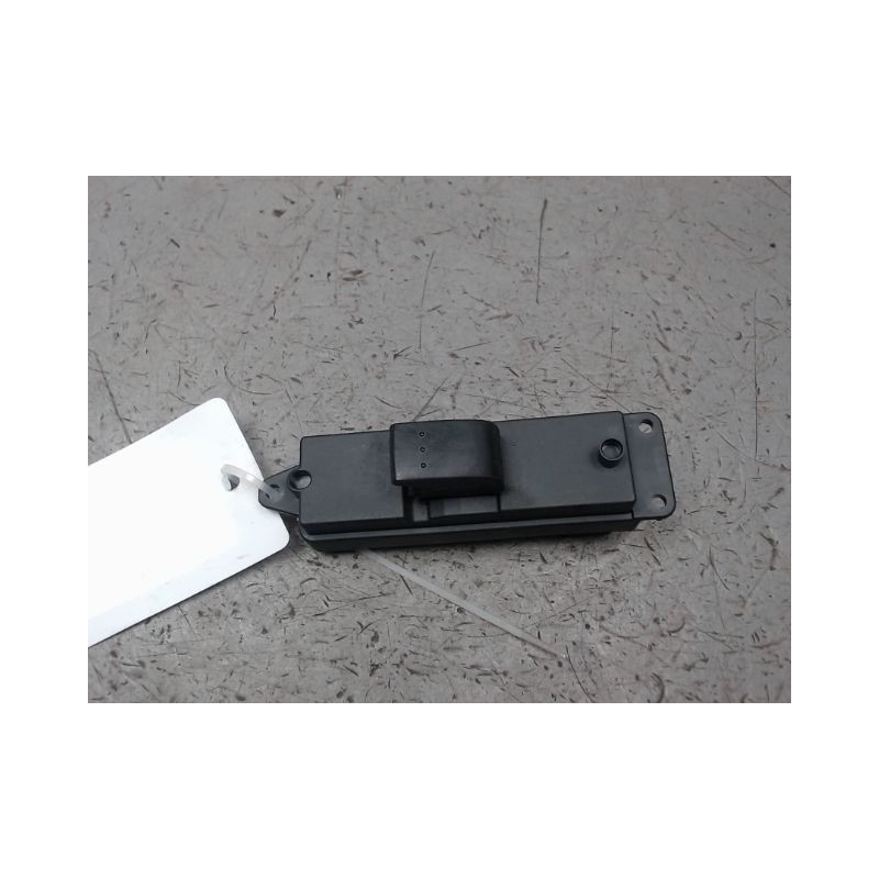 COMMANDE LEVE-GLACE PORTE AVD MAZDA MAZDA 3  5P