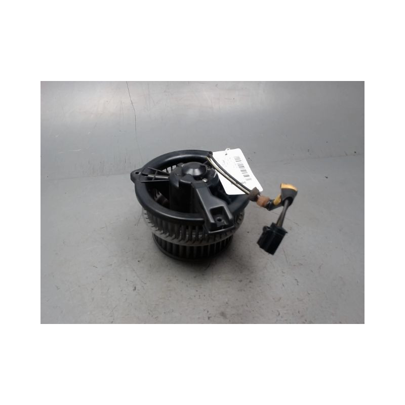 MOTEUR VENTILATEUR CHAUFFAGE TOYOTA PRIUS 2004-