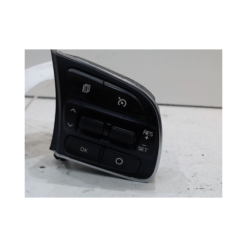 COMMANDE REGULATEUR/LIMITATEUR VITESSE KIA SPORTAGE