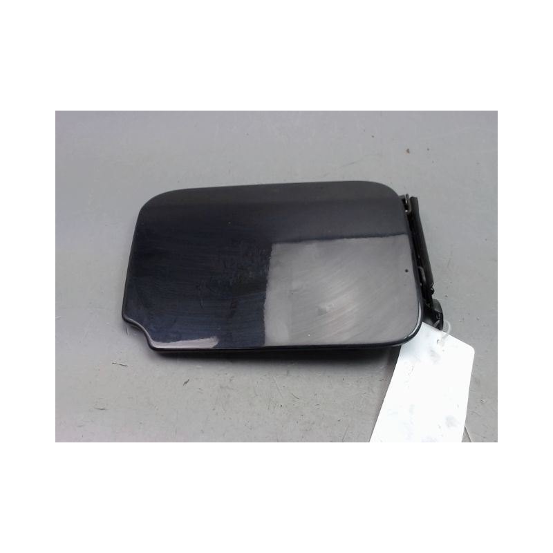 VOLET DE TRAPPE CARBURANT DACIA LOGAN