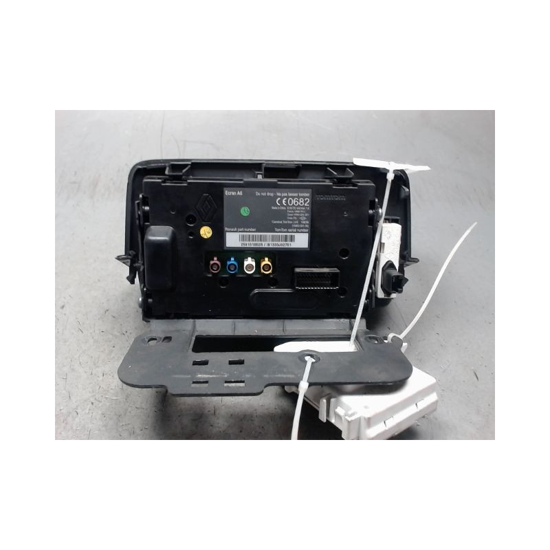 ECRAN GPS RENAULT CLIO III 2009-