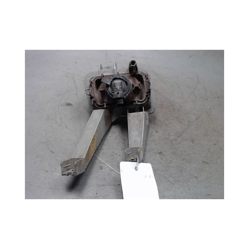 PHARE ANTIBROUILLARD AVANT GAUCHE OPEL ASTRA 94-98