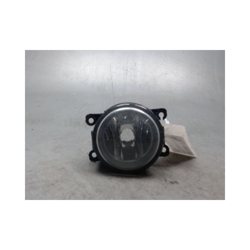 PHARE ANTIBROUILLARD AVANT GAUCHE OPEL AGILA
