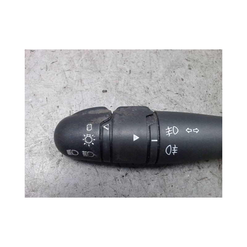 COMMANDE CLIGNOTANT RENAULT LAGUNA II 2005-2007