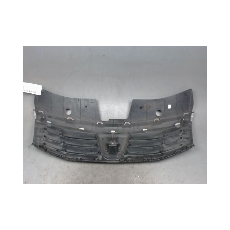 CALANDRE DACIA SANDERO 2008-