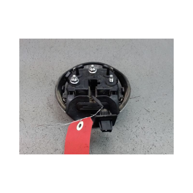 POIGNEE EXTERIEURE HAYON OPEL CORSA 2010-