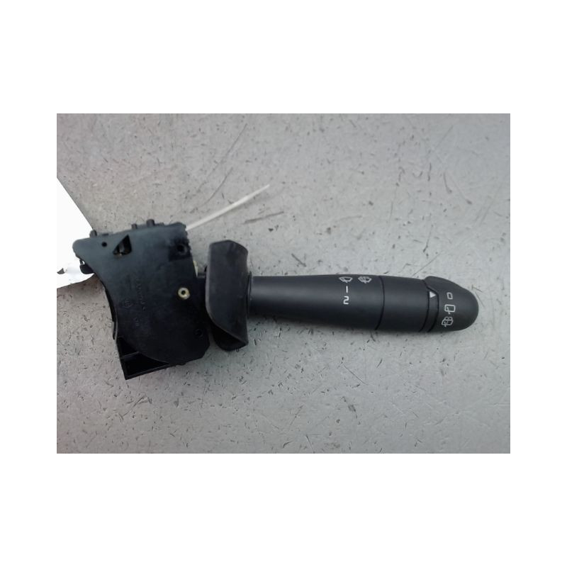 COMMANDE ESSUIE GLACE DACIA SANDERO I 2008-2012
