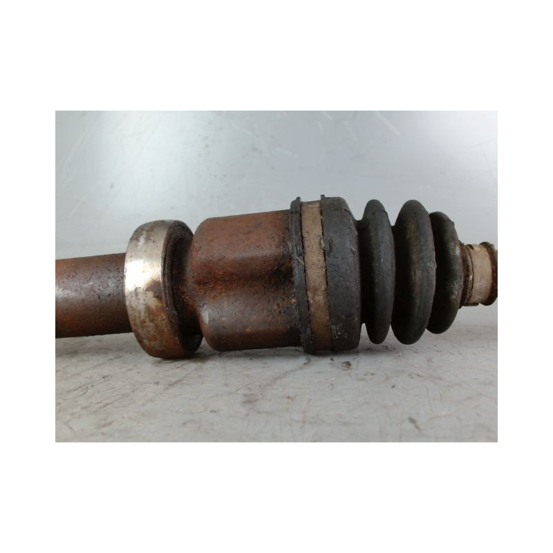 TRANSMISSION AVANT DROIT FORD FIESTA 6 PHASE 1 Essence 1.25