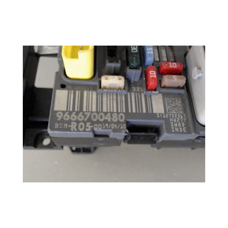 BOITE A FUSIBLES PEUGEOT 308 I Phase 1 2007-2011