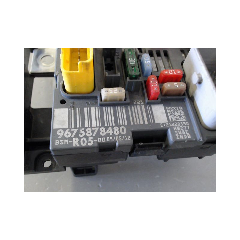 BOITE A FUSIBLES PEUGEOT 308 I Phase 1 2007-2011