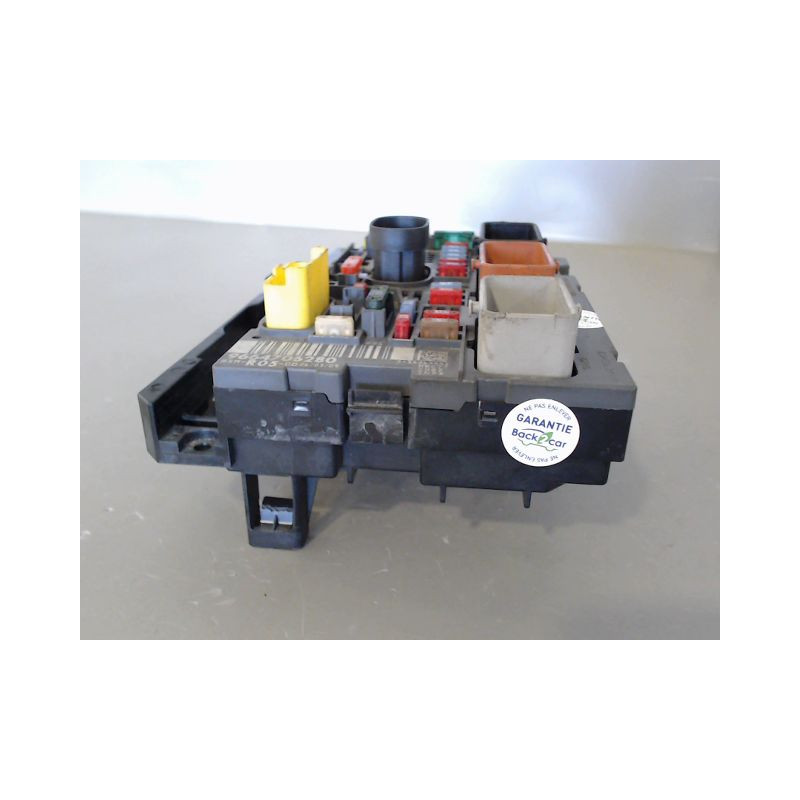 BOITE A FUSIBLES PEUGEOT 308 I Phase 1 2007-2011