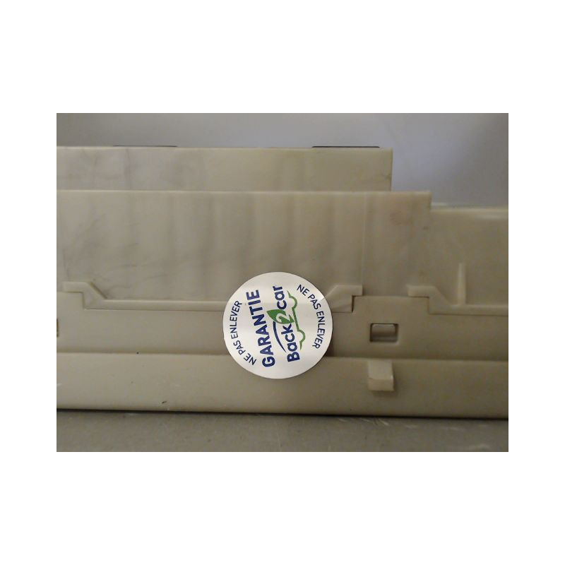 BOITE A FUSIBLES RENAULT CLIO III 2009-