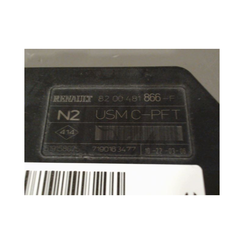 BOITE A FUSIBLES RENAULT SCENIC II PH1 02-06