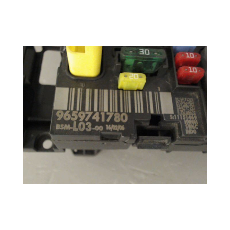 BOITE A FUSIBLES CITROEN C2 2003-